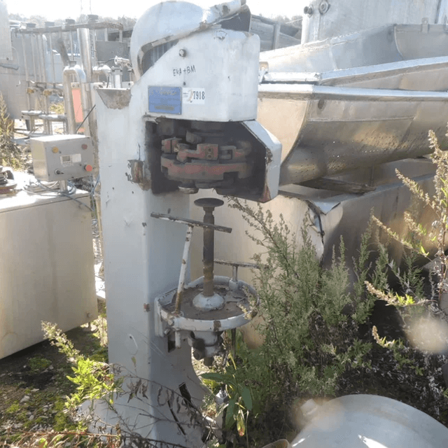 Закатка жест.банок инв.7918