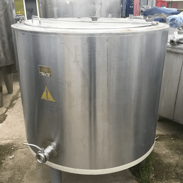 Емкость ОЗУ 630л инв.6221