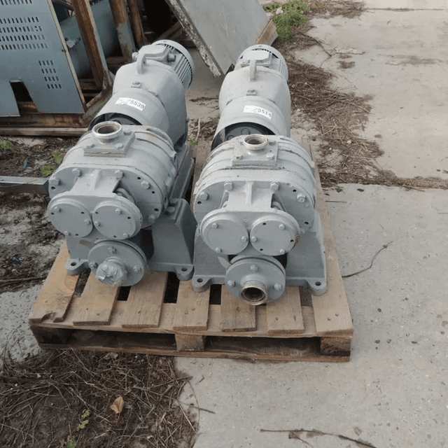 Насос шестеренчатый 10 м3 инв.5514