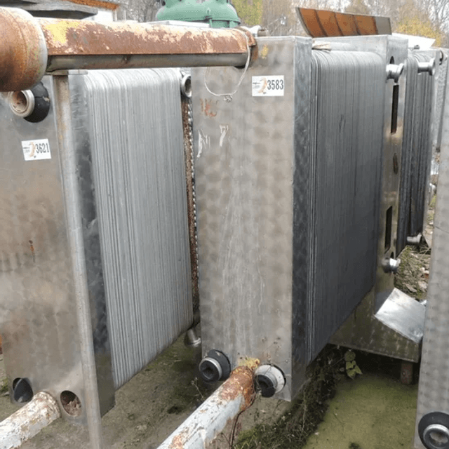 Теплообменник пластинчатый 10т инв.3583