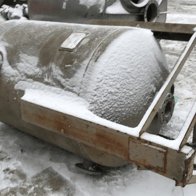 Емкость толстостенная 1000л инв.8373