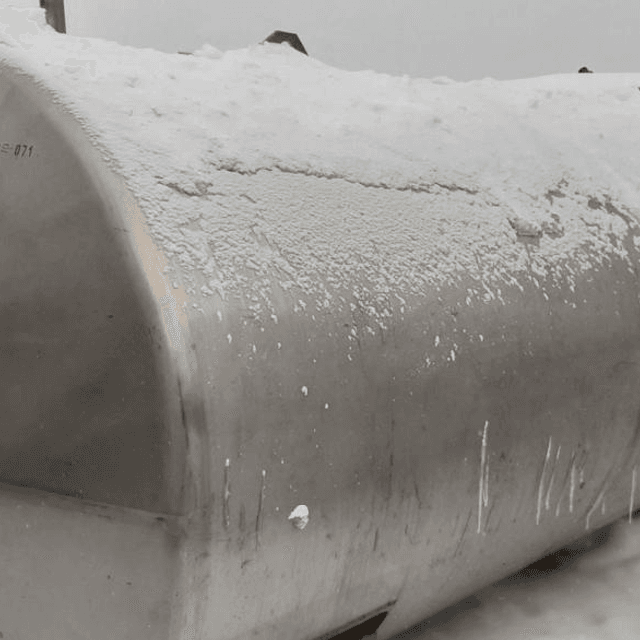 Емкости 7,9 куб.м.