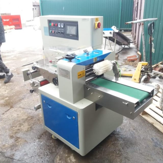 Горизонтальный упаковщик Bronkomatic 350 инв.8282