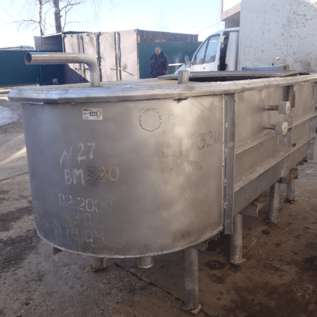 Ванна закрытого типа 3500л инв.9278