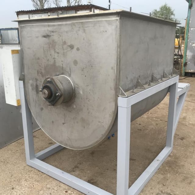 Смеситель сыпучих продуктов 2000л инв.7199