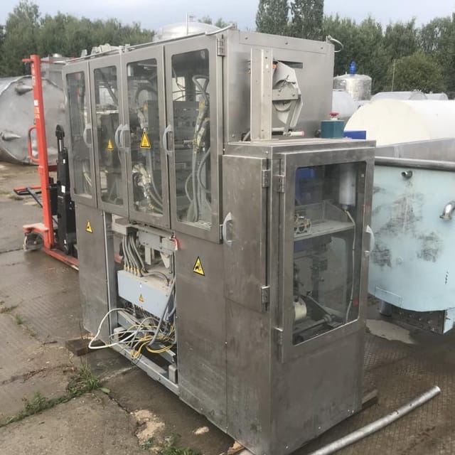 Устройство пробивки отверстий Пул Таб инв.7878