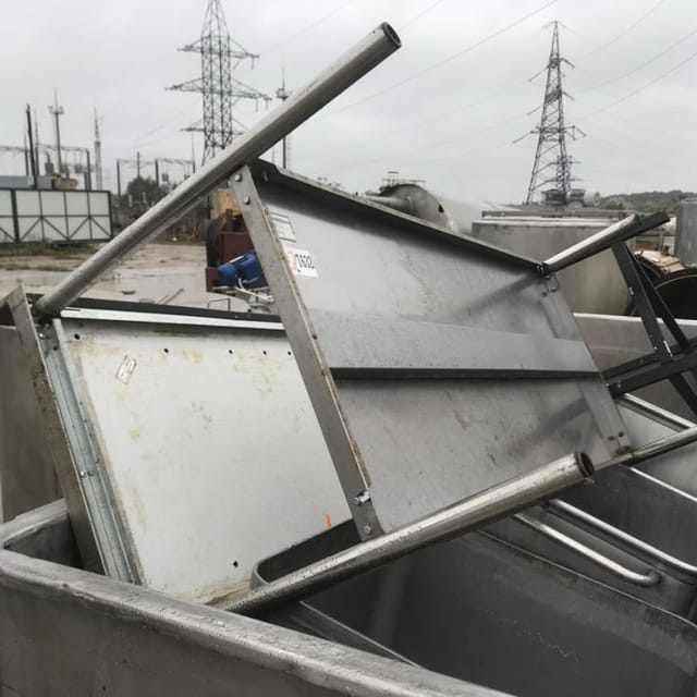 Стол маленький нерж. инв.7632