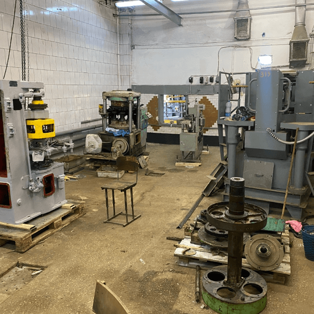 Рыбоперерабатывающее предприятие.