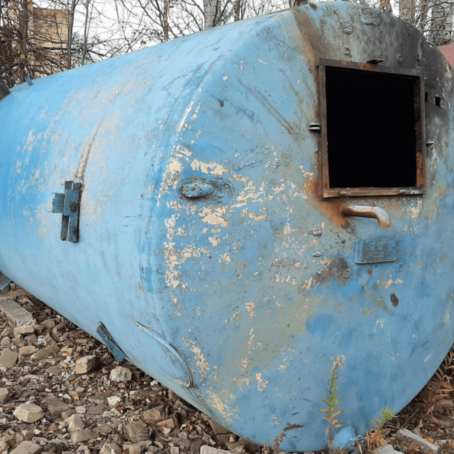 Стальная, вертикальная 16куб.м. синяя