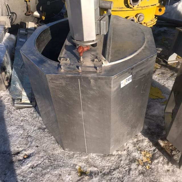 Емкость для глазури 300л инв.7459