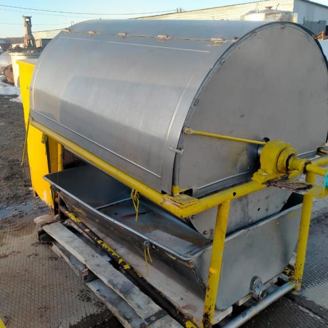 Охладитель творога УПТ с черной рамой инв.9029