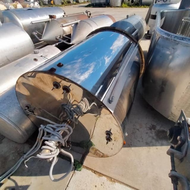 Емкость 1000л бойлер инв.7280