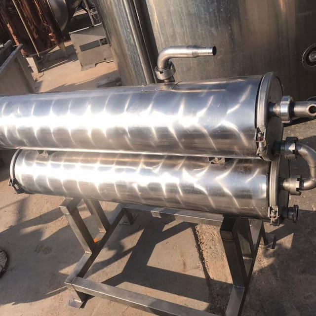 Теплообменник трубчатый 5т инв.10767