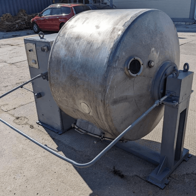 Маслобойка 500 литров е.1975