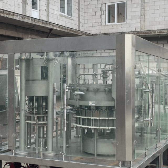 Линия розлива в пэт 6000 бут в час инв.6866