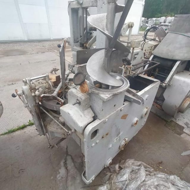 Фасовщик творога М6-АР2Т брикеты от 180 гр до 200 гр инв.8056