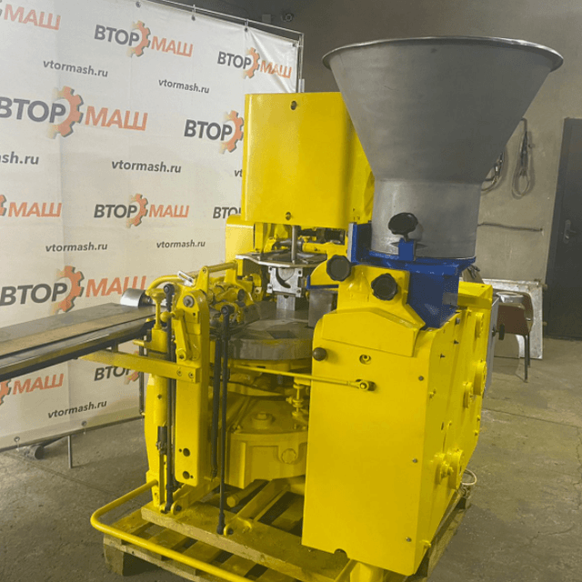 Фасовщик творога М6-АР2Т брикеты от 180 гр до 200 гр инв.8406