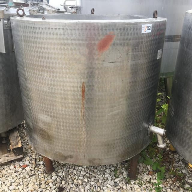 Емкость ОЗУ 630л инв.8825