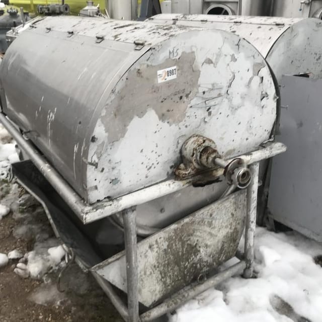 Охладитель творога УПТ с черной рамой инв.8987