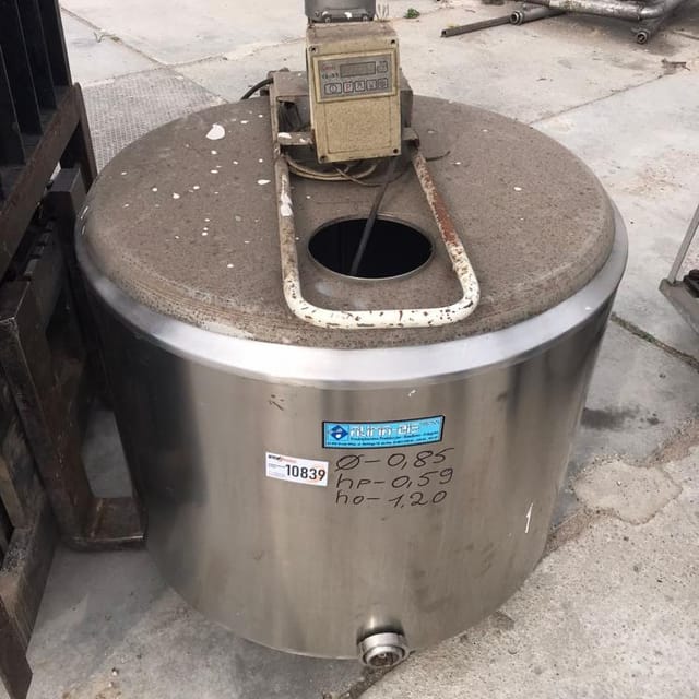 Танк-охладитель 300л инв.10839