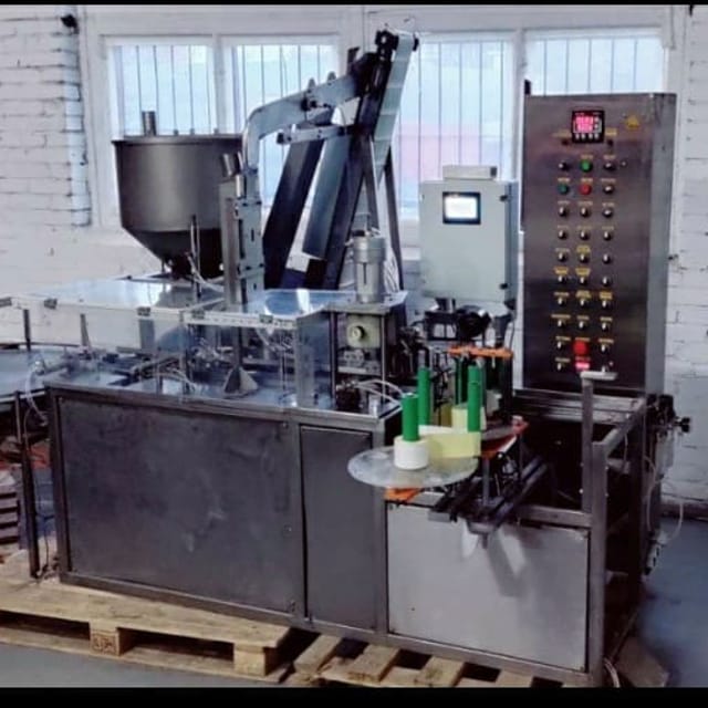 Триблок фасовочно-упаковочный  с вакууматором ИНТА ИН-67 инв.8437