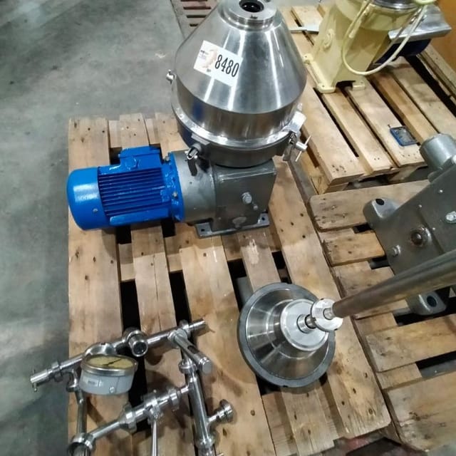 Сепаратор-сливкоотделитель Ж5-ОСЦП-1 ПЛАВА 1куб/час инв.8480