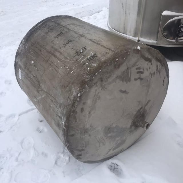 Емкость одностенная 750л инв.11180