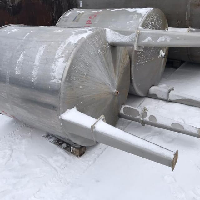 Емкость одностенная 1350 литров инв.10926