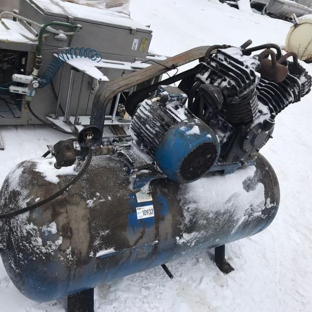 Компрессор поршневой Бежецкий  К11-10 2,2кВт инв.10932