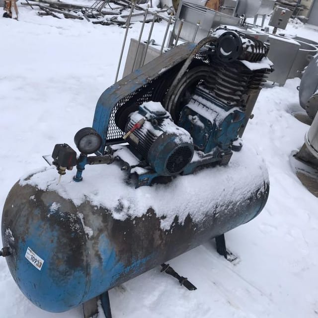 Компрессор поршневой Бежецкий  К11-10 2,2кВт инв.10933