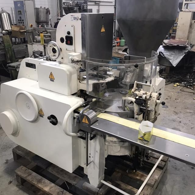 Фасовщик творога АР2Т брикет 180-250гр инв.10941