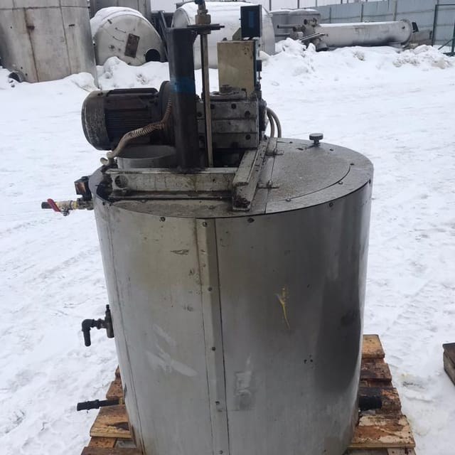 Емкость 200л с рубашкой и пультом  инв.11281