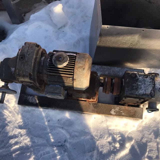 Насос ОРА-10 инв.11255