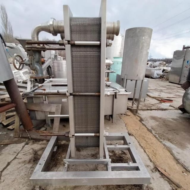 Теплообменник 40куб.м односекционный, клеевой инв.11232