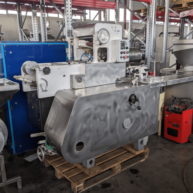 Фасовщик плавленных сырков М6-АРУ Fasa (Литва), е.2005