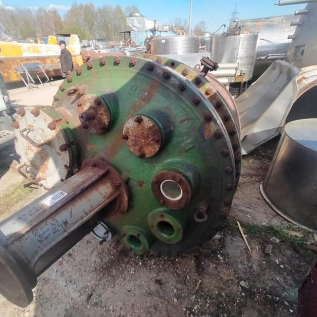 Реактор эмаль 1,3м3 инв.10518