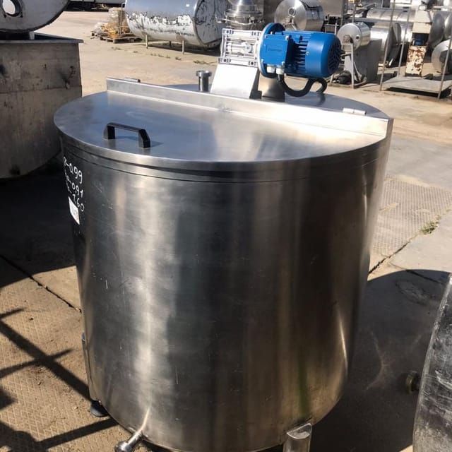 Емкость 600л одностенка с мешалкой инв.10470