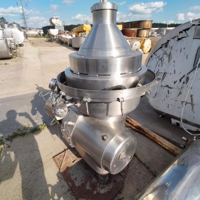 Сепаратор сливкоотделитель Alfa-Laval 12т. инв.12858