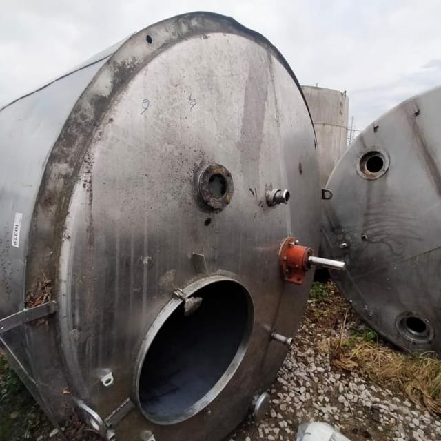 Ёмкость 6,3м3 с рубашкой инв.10379