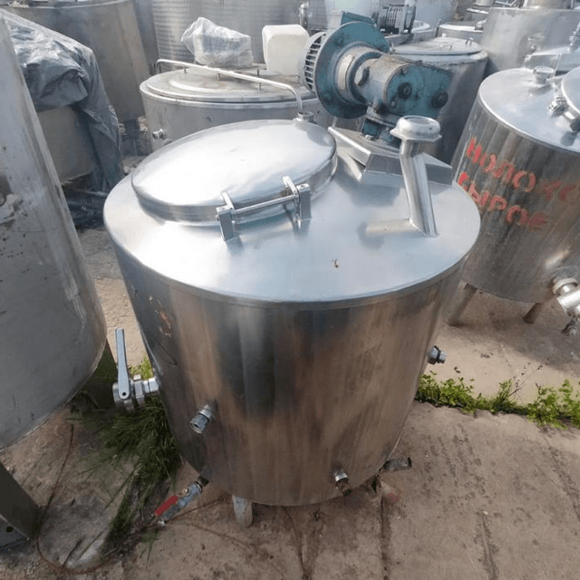 Емкость с рубашкой, мешалкой, мотор-редуктором. 250л инв.10904