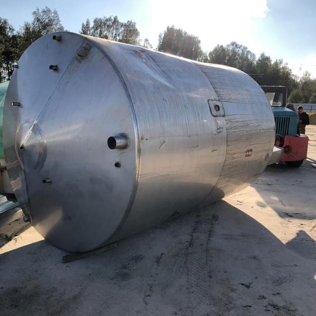 Емкость одностенная 10 куб инв.9592