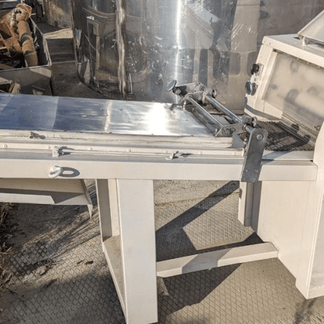 Тестозакаточная машина Восход-ТЗ-3M, е.2763