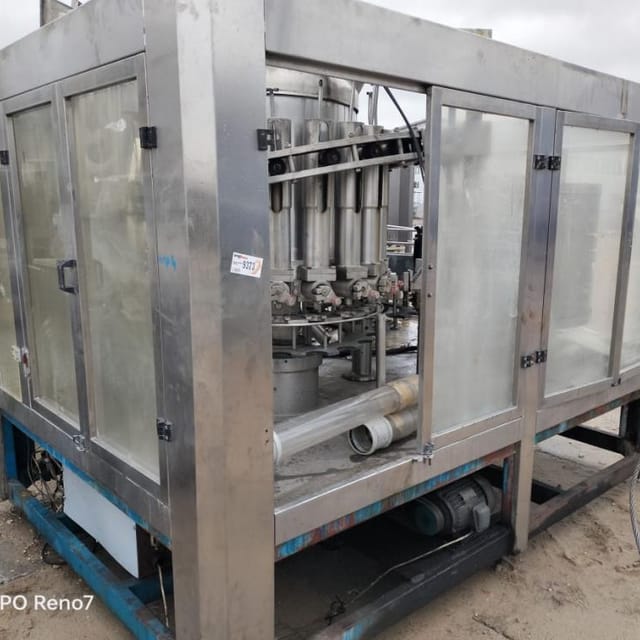 Триблок розлива HAN 24/18/6 молока в ПЭТ 1л, 38мм инв.9373