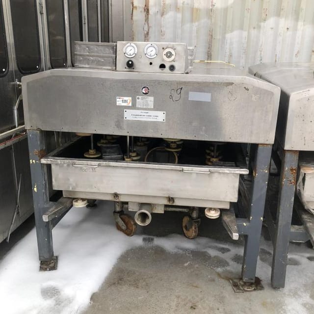 Сырный пресс тоннельный 76 головок инв.9503