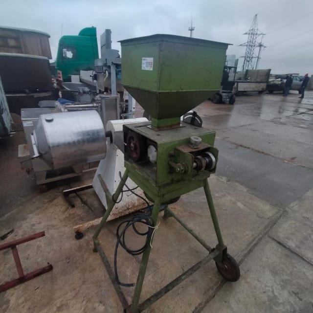 Мельница, дробилка для солода инв.10198