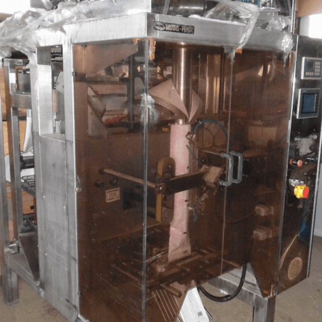 Фасовочный автомат молочных продуктов в пакет ТФ 2 ПИТПАК-03-0