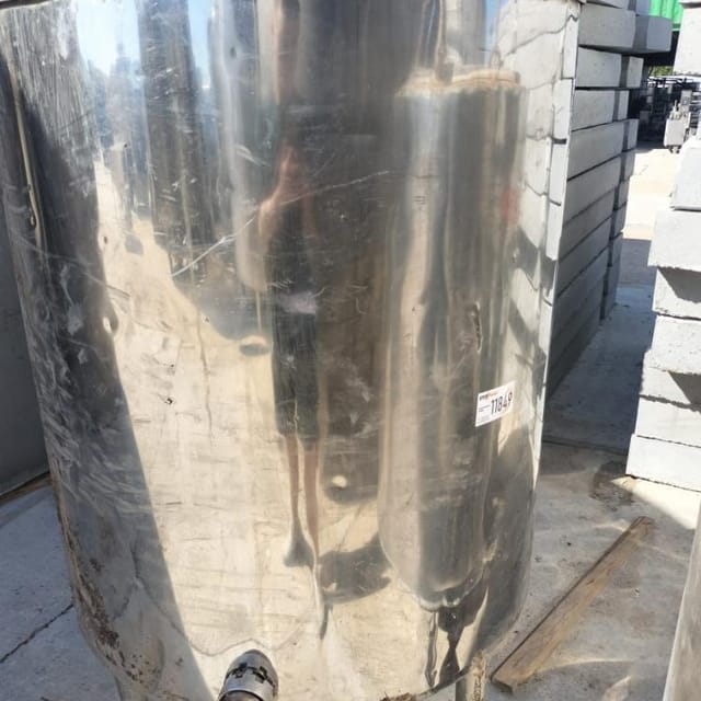 Емкость 300 л. инв.11849