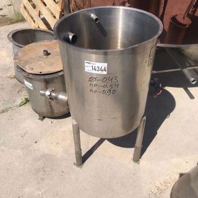 Уравнительный бак, ёмкость 70л инв.14344