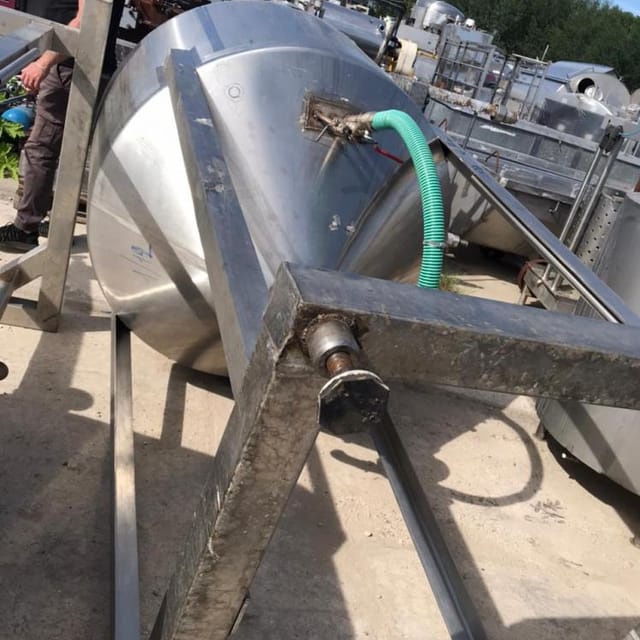 Емкость 2 куба инв.14407