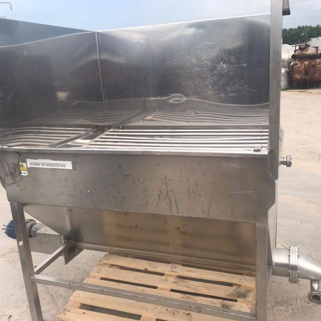 Ванна одностенная со шнеком 1куб.м инв.14427